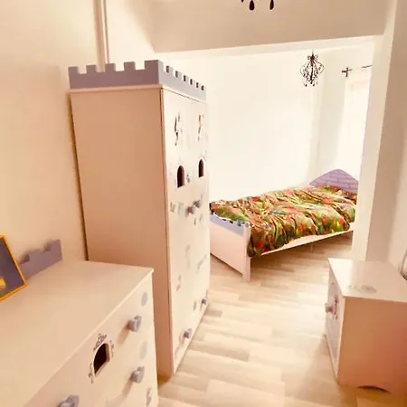Apartment Familienurlaub Im Schloß Neben Wildpark