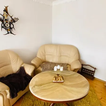 Apartment Familienurlaub Im Schloß Neben Wildpark *